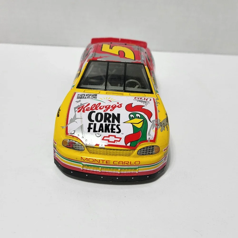 Racing Champions 1998 Terry Labonte 5 Kellogg's Corn Flakes 600 Straight 1:24